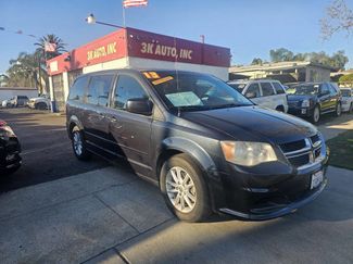 Used 2013 Dodge Grand Caravan SXT image 1