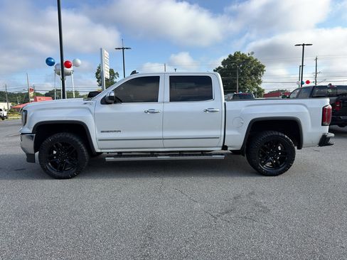 Used 2017 GMC Sierra 1500 SLT w/ SLT Premium Package AWD/4WD image 5