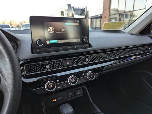 Used 2023 Honda Civic LX image 21