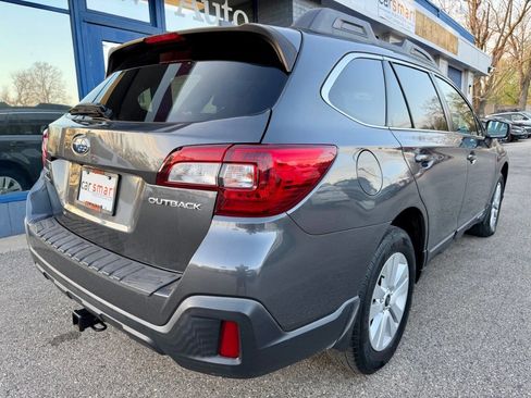 Used 2018 Subaru Outback 2.5i Premium AWD/4WD image 17