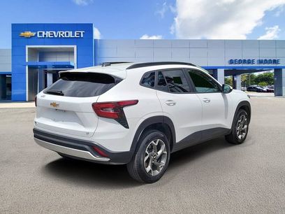 Certified 2025 Chevrolet Trax LT w/ LT Convenience Package