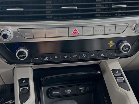 Certified 2022 Kia Telluride S AWD/4WD image 16