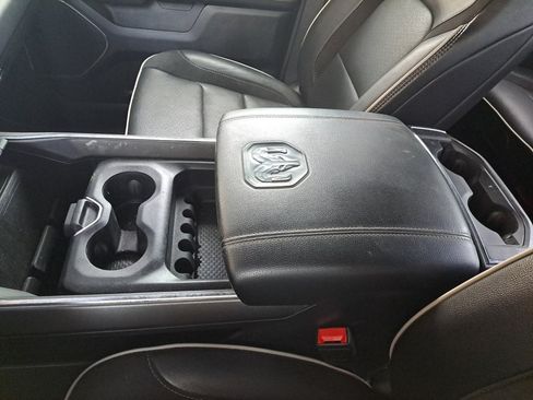 Used 2025 RAM 1500 Laramie w/ Sport Appearance Package AWD/4WD image 35