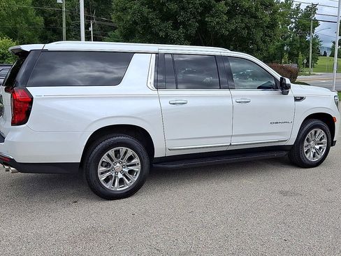 Used 2024 GMC Yukon XL Denali w/ Max Trailering Package AWD/4WD image 9