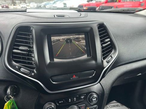 Used 2020 Jeep Cherokee Latitude image 26