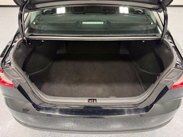 Used 2025 Toyota Camry LE FWD image 30