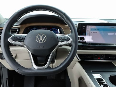 New 2026 Volkswagen Atlas SE image 20