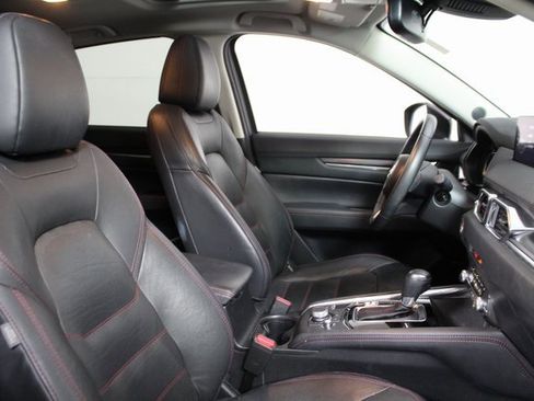 Used 2023 MAZDA CX-5 Carbon Edition image 9