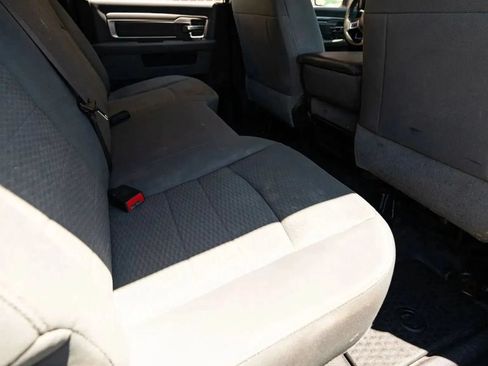 Used 2019 RAM 1500 Classic SLT w/ Protection Group AWD/4WD image 21