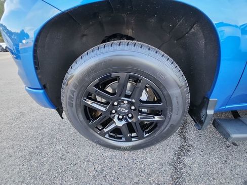 Certified 2023 Chevrolet Silverado 1500 RST image 35