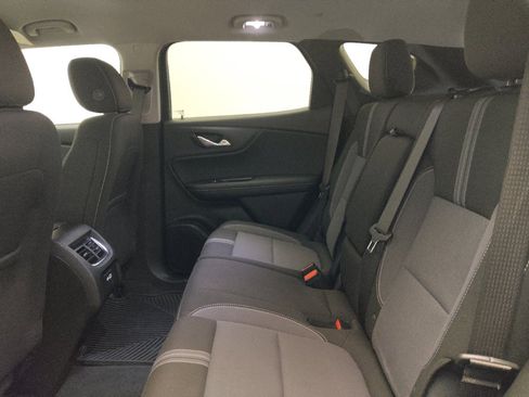 Used 2024 Chevrolet Blazer LT w/ Driver Confidence Package FWD image 18