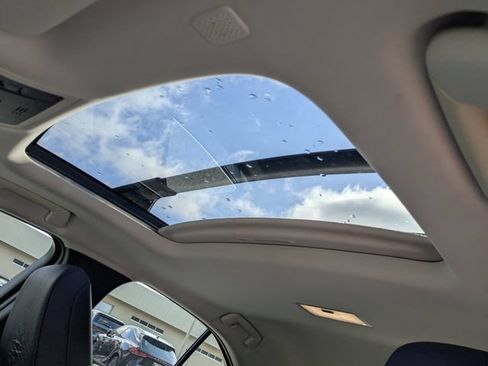 Used 2019 Lexus UX 200 w/ Accessory Package FWD image 21