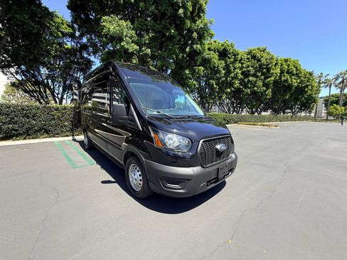 Used 2023 Ford Transit 250 148 High Roof AWD w/ Load Area Protection Package image 7