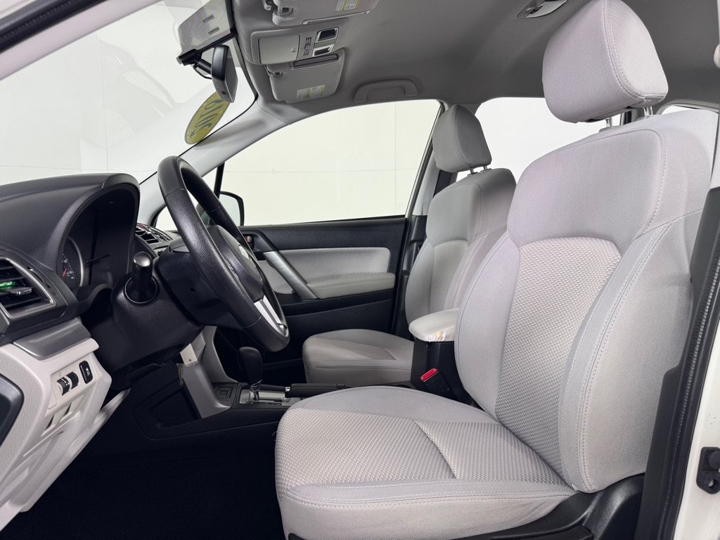 Used 2018 Subaru Forester 2.5i w/ Alloy Wheel Package AWD/4WD image 11