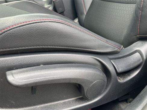 Used 2025 Kia Soul GT-Line FWD image 13
