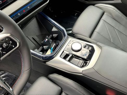 New 2026 BMW X3 M50 w/ Premium Package AWD/4WD image 18