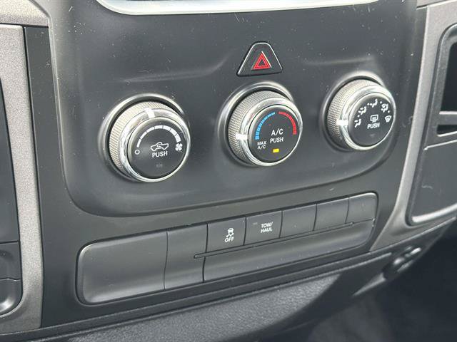 Used 2014 RAM 1500 Express AWD/4WD image 37