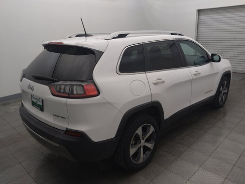 Used 2019 Jeep Cherokee Limited FWD image 9
