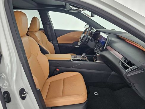 Certified 2025 Lexus RX 350 Premium Plus image 10