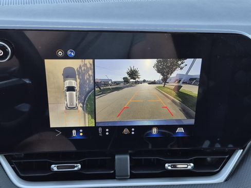 Certified 2026 Chevrolet Equinox LT w/ Convenience Package II FWD image 28
