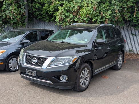 Used 2015 Nissan Pathfinder SL w/ SL Premium Package AWD/4WD image 1