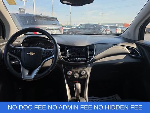 Used 2022 Chevrolet Trax LT w/ Sport Edition AWD/4WD image 14