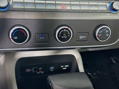 Used 2024 Hyundai Kona SE AWD/4WD image 15