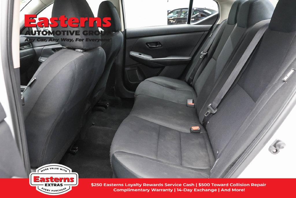 Used 2024 Nissan Sentra S FWD image 21