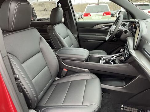 New 2026 Chevrolet Traverse LT w/ Driver Confidence Package image 28