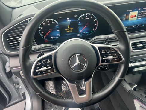 Certified 2022 Mercedes-Benz GLE 450 4MATIC w/ Premium Package image 18