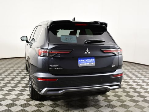 New 2026 Mitsubishi Outlander SEL AWD/4WD image 7
