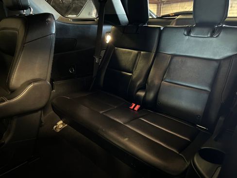 Used 2023 Ford Explorer Limited w/ Equipment Group 301A image 28