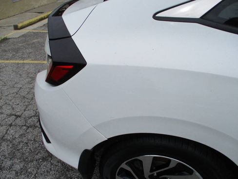 Used 2018 Honda Civic LX image 18