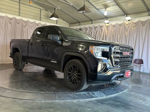 Used 2019 GMC Sierra 1500 Elevation w/ Elevation Value Package RWD image 10