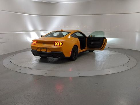 New 2026 Ford Mustang GT image 9