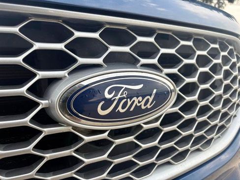 Certified 2024 Ford Edge SEL AWD/4WD image 9