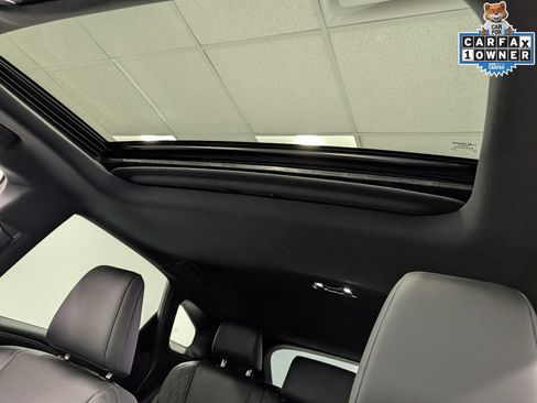 Used 2023 Lexus RX 350 Premium w/ Accessory Package AWD/4WD image 22