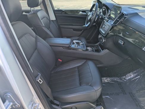 Used 2017 Mercedes-Benz GLS 450 4MATIC image 22