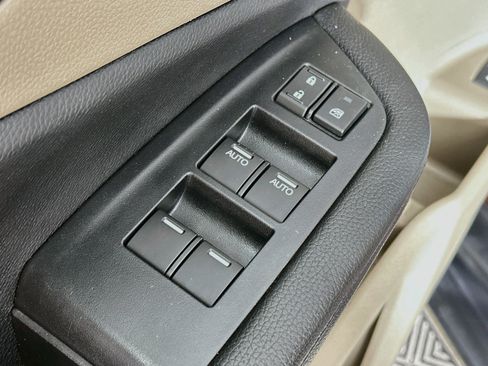 Used 2021 Honda Pilot Elite image 18