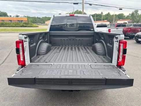 Used 2026 Ford F250 Lariat w/ Tremor Off-Road Package AWD/4WD image 8