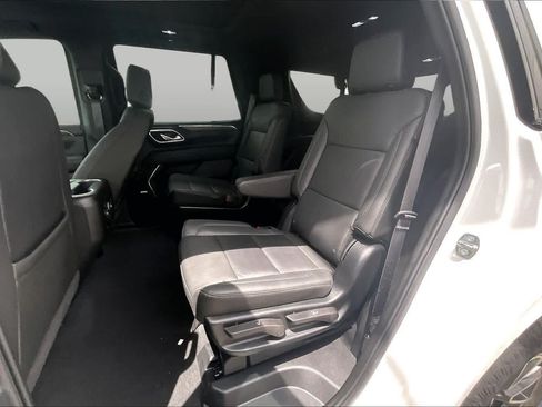 Used 2024 Chevrolet Tahoe Z71 w/ Z71 Off-Road Package AWD/4WD image 21