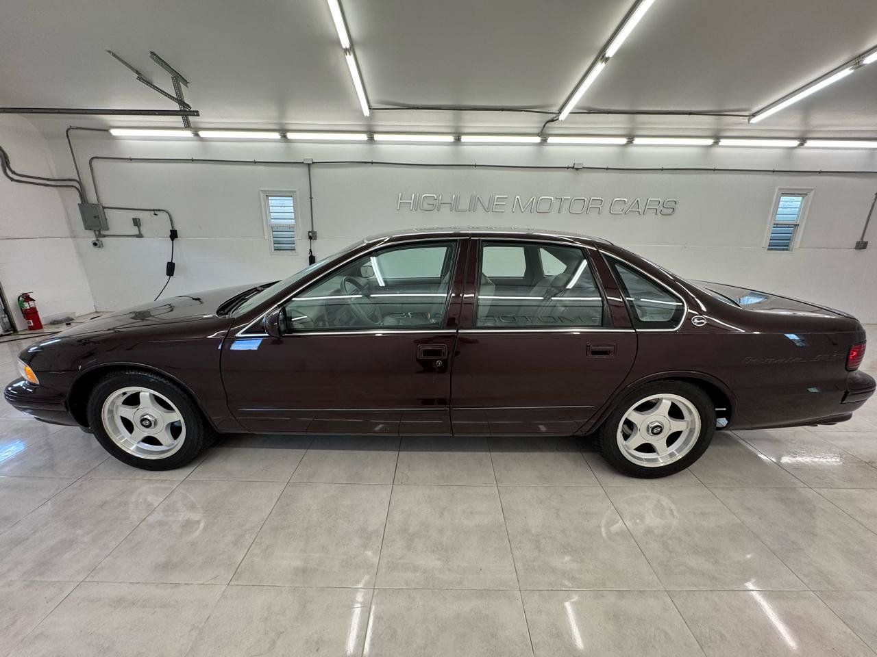 Used 1996 Chevrolet Impala SS RWD image 9