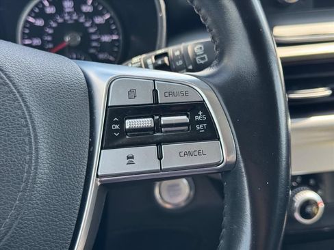 Used 2021 Kia Telluride LX AWD/4WD image 18