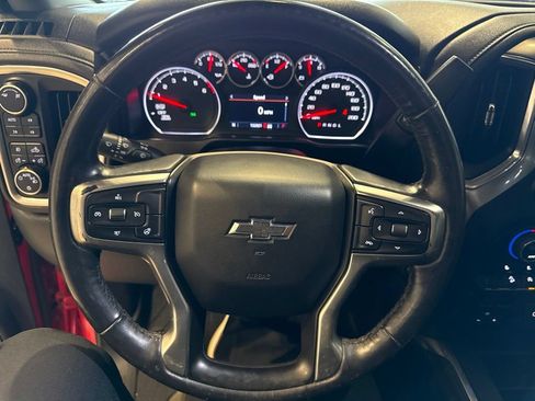 Used 2019 Chevrolet Silverado 1500 LT Trail Boss AWD/4WD image 30