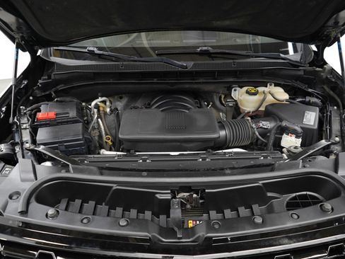 Used 2021 Chevrolet Tahoe Z71 image 35