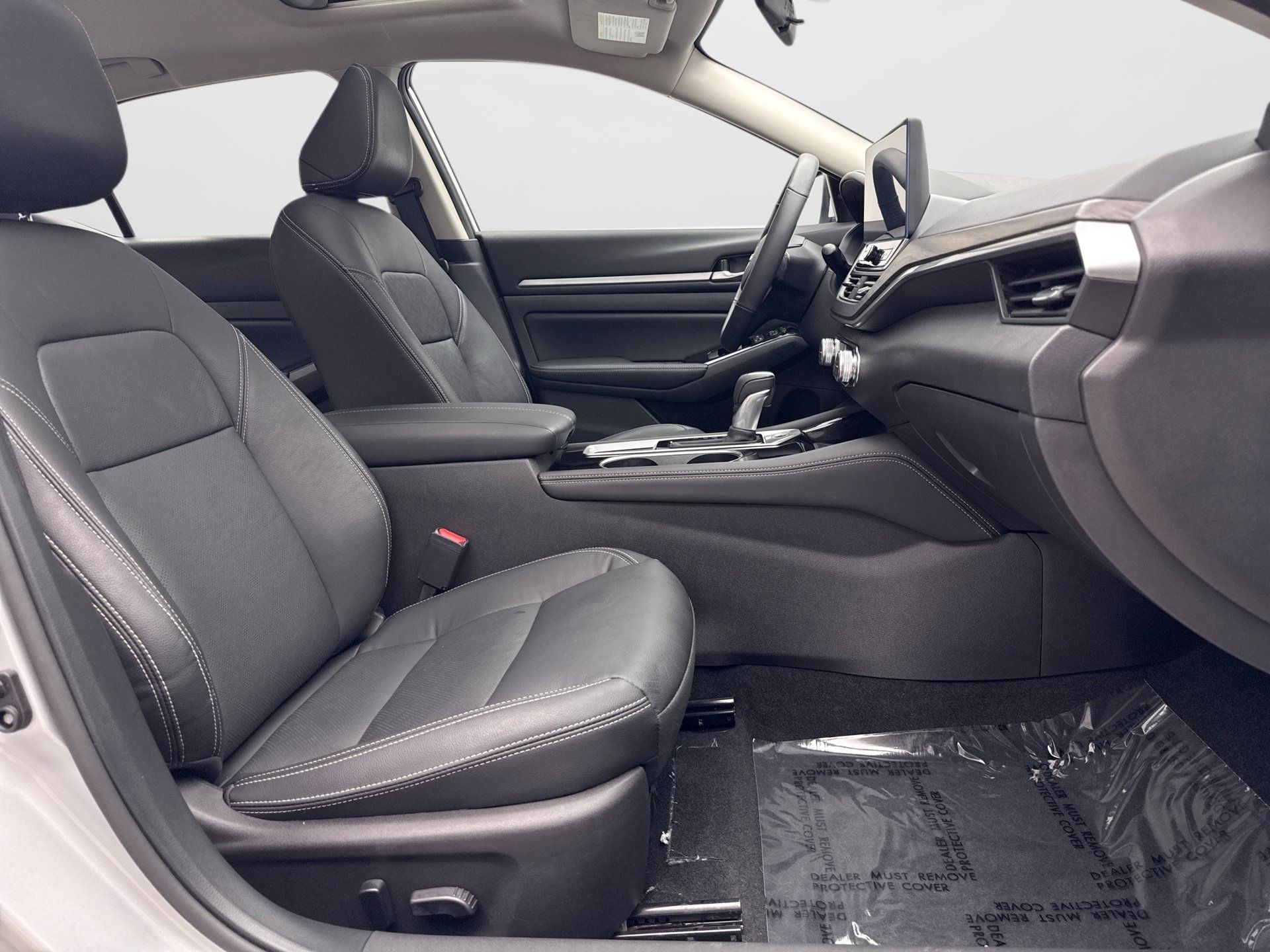 Used 2024 Nissan Altima 2.5 SL FWD image 19