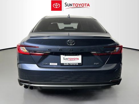 Used 2026 Toyota Camry SE w/ Multimedia Upgrade Package FWD image 5