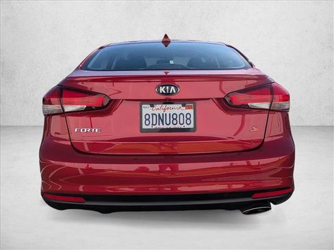 Used 2018 Kia Forte S image 7