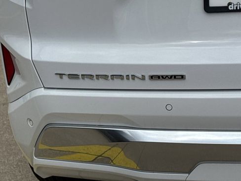 New 2026 GMC Terrain Denali image 10