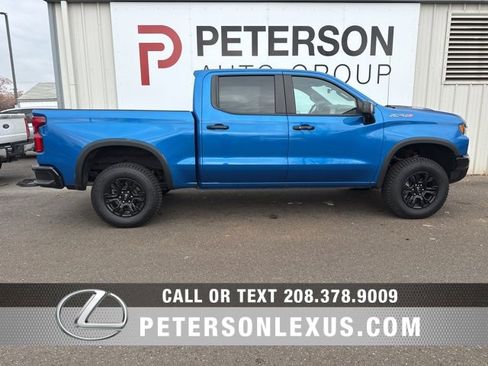 Used 2024 Chevrolet Silverado 1500 ZR2 w/ Technology Package image 2